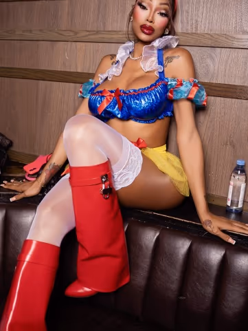 Sophie, trans escort in Downtown Dubai