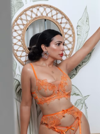 Sabrina, photo 2