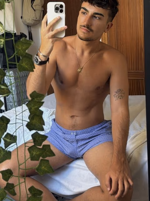 Luca, male escort in Palm Jumeirah
